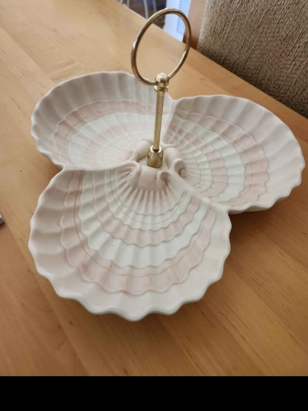 Fitz and Floyd Shell Three-Tiered Serving Stand in Cream and Pink